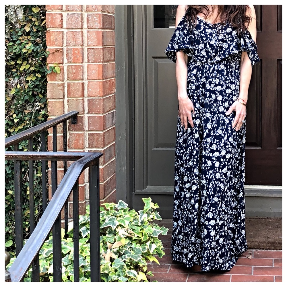 ✨LAST ONE ✨Paris floral off the shoulder dress - Picture 6 of 8